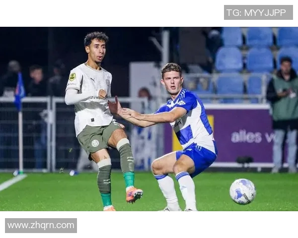 兹沃勒与埃因霍温的精彩对决结果揭晓,赛季走势分析与球员表现点评 兹沃勒与埃因霍温的精彩对决结果揭晓,赛季走势分析与球员表现点评